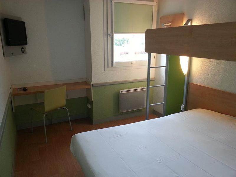 Ibis Budget Châteaudun Zewnętrze zdjęcie